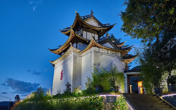 shaxi-old-theatre-inn-yunnan-china
